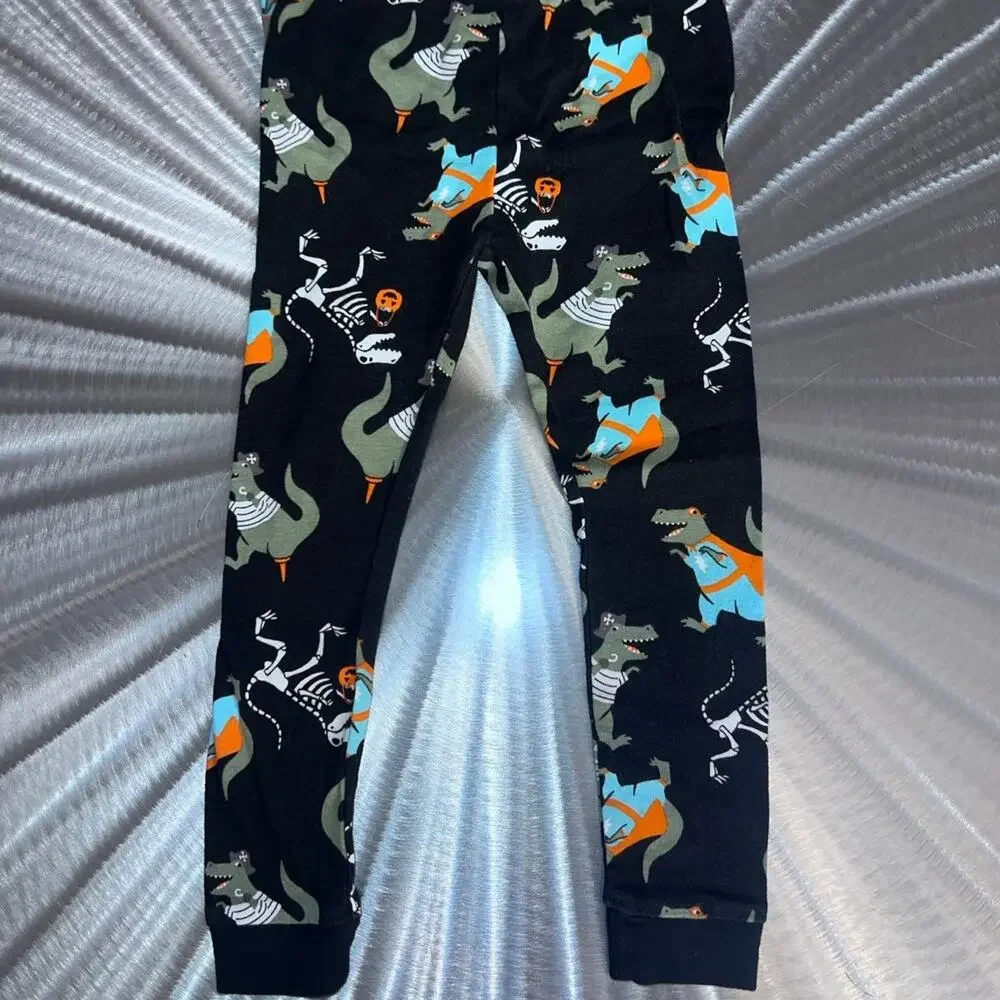 Carter’s Halloween Trick or Treating Dinosaurs PJ Set - Size: 4T